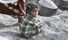 Steinbruch Kinderarbeit Indien Kind